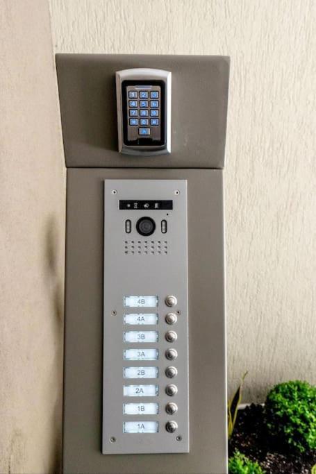 אלכסנדרופולי 8 Blocks Apartments 4A מראה חיצוני תמונה