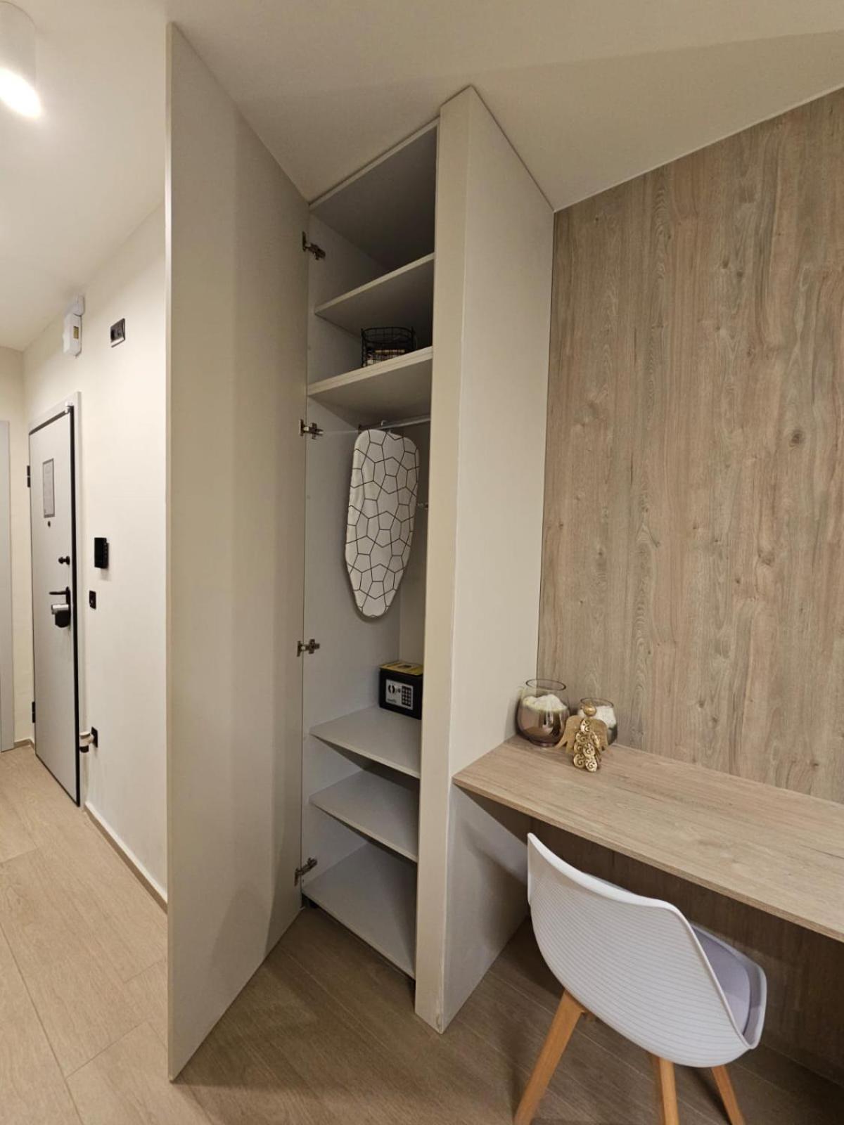 אלכסנדרופולי 8 Blocks Apartments 4A מראה חיצוני תמונה